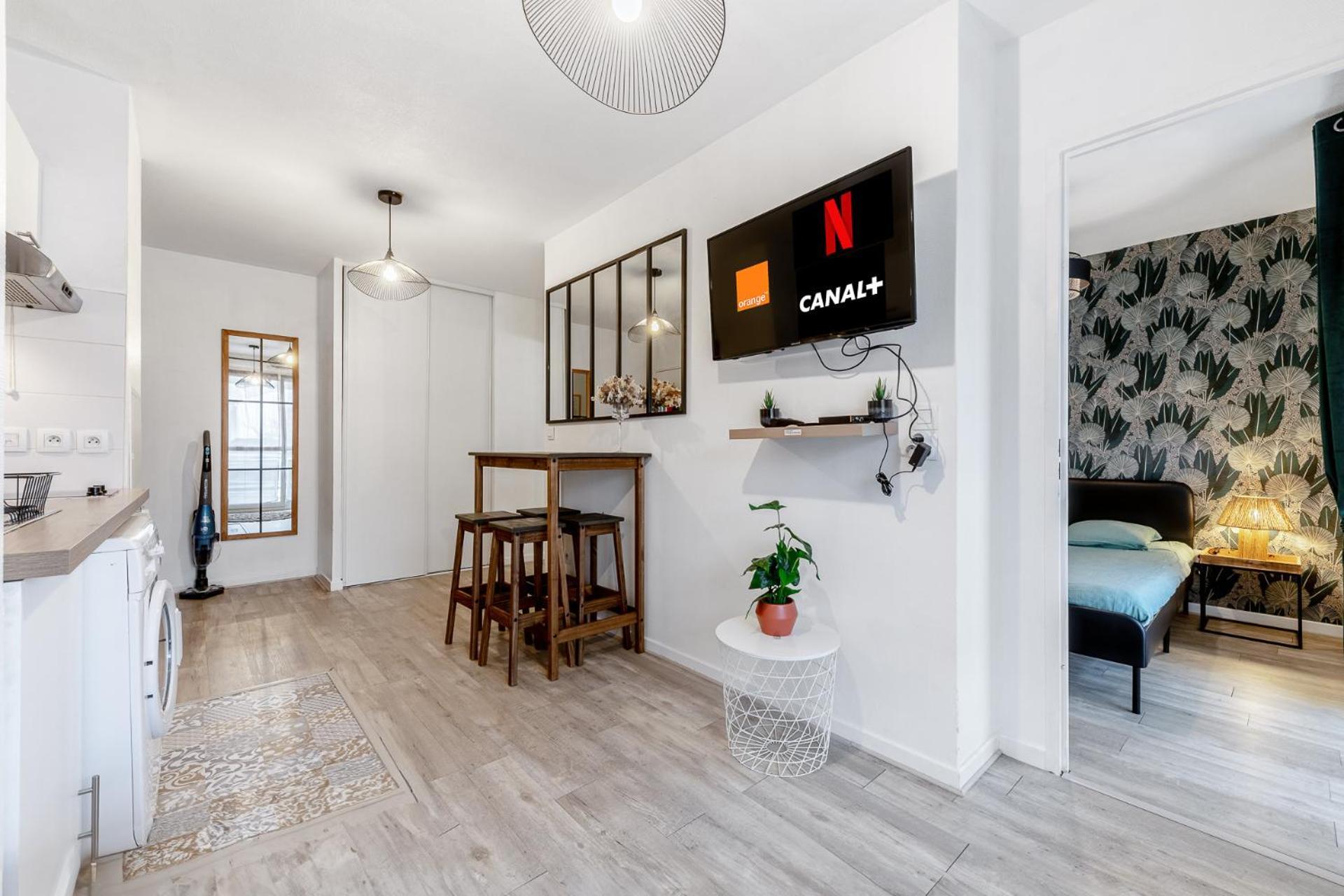 Et Fonctionnel Apartment *